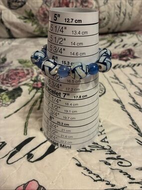 Blue & White Patterned Beaded Stretch Bracelet